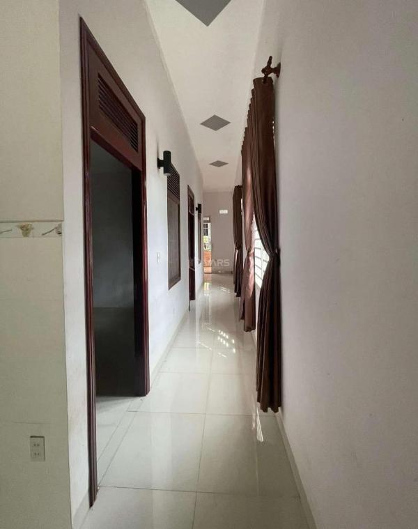 Bán Nhà mặt phố 240m²