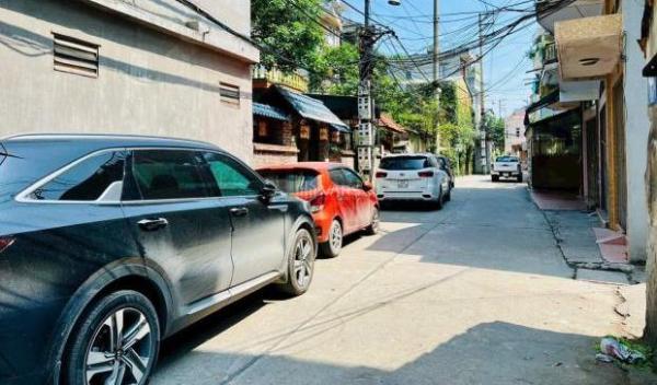 cần bán nhà 3 tầng mặt ngõ thông rộng phố Quyết Thắng - phường Thành 🏤 Đông - TPHP