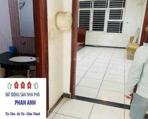 Chủ cần bán Nhà mặt phố 84m²