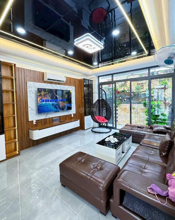 Cần bán Nhà mặt phố 62m²