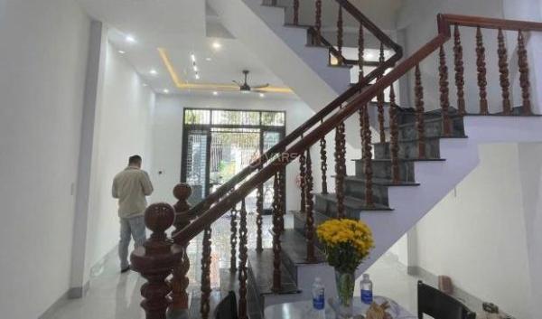 Chủ cần bán Nhà mặt phố 81m²