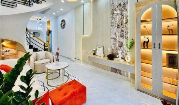 <mark style="background-color: transparent; font-weight: 400; ">Bán Nhà trong hẻm 49m²</mark>