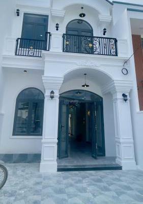 Bán Nhà trong hẻm 99m²