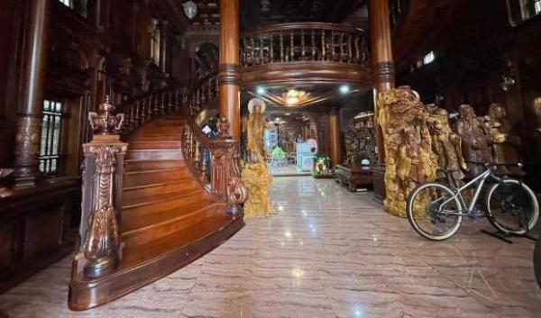 **BÁN BIỆT THỰ ĐỘC NHẤT – 🏣 KHÔNG CÓ CĂN THỨ 2 MẶT TIỀN TRUNG TÂM HẢI CHÂU – TP ĐÀ NẴNG**