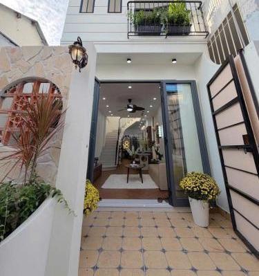 Bán Nhà mặt phố 58m²