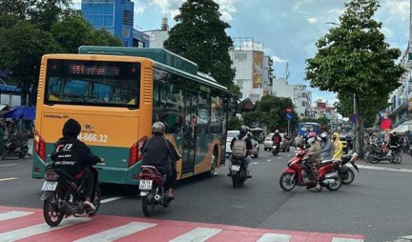 Chủ cần bán Nhà trong hẻm 90m²