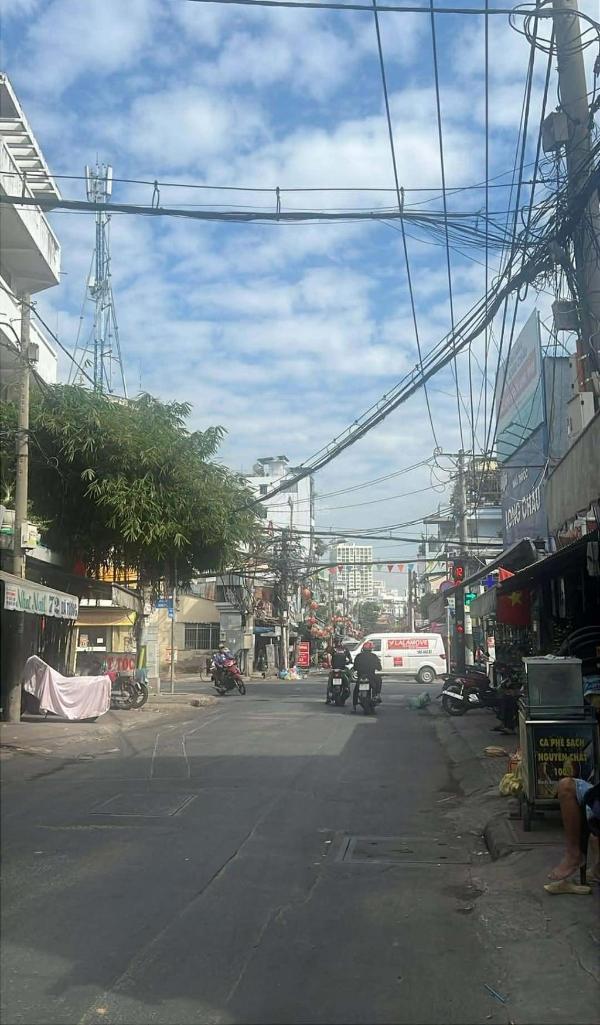 Nhỉnh 👍 22t, mặt tiền kd 6 tầng, có thang máy, trung tâm quận 7, 100m2, ngang 5.5m