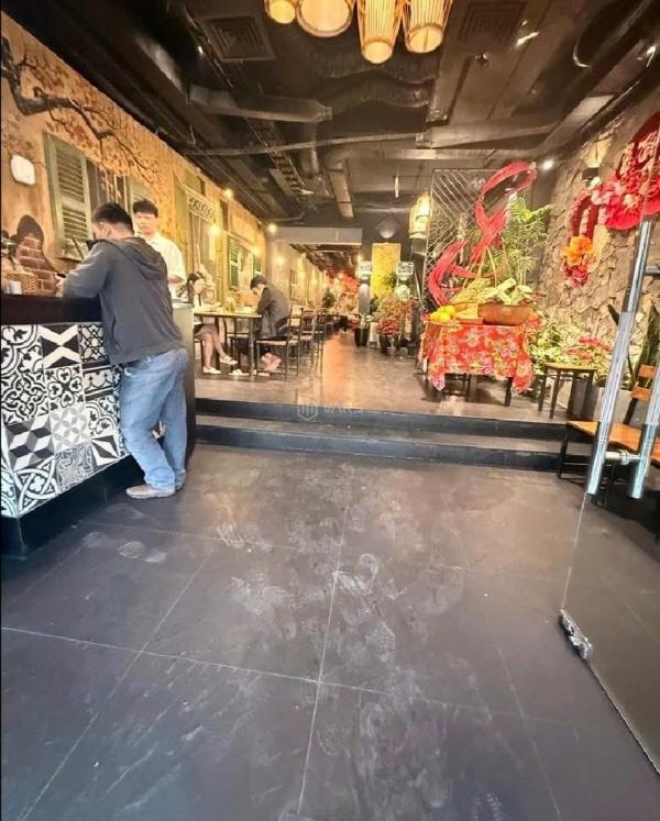 Hiếm bán nhà mặt phố triệu việt 🏤 vương, dt 270 m2, mt rộng 12 m