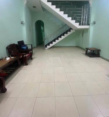 Bán Nhà mặt phố 100m²