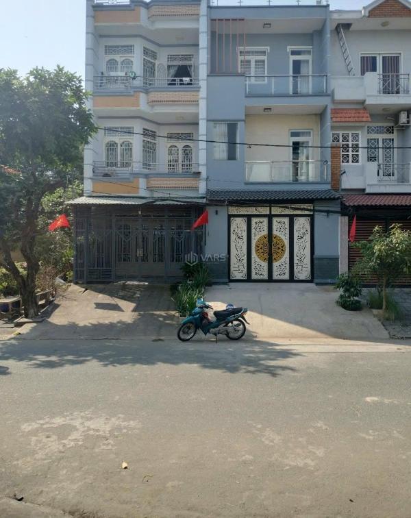 Bán Nhà mặt phố 85m²