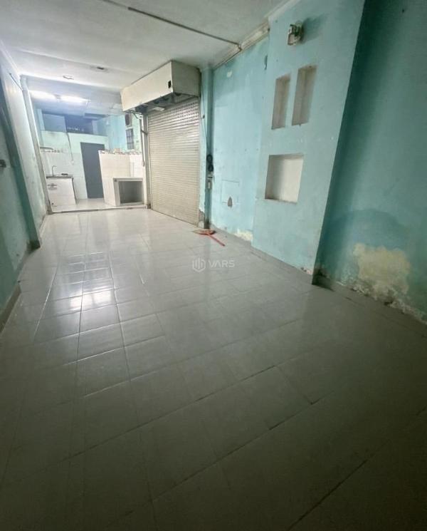 Cần bán Nhà mặt phố 90m²