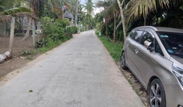 Cần bán Nhà trong hẻm 90m²