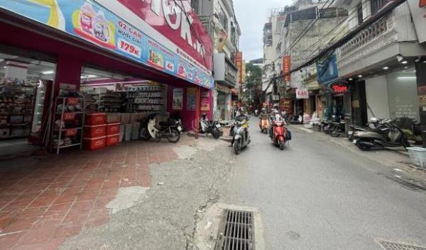 Bán Đất 180m - 10m.Mặt Tiền.( 🔥 Mặt Phố Quan Nhân ) Thanh Xuân