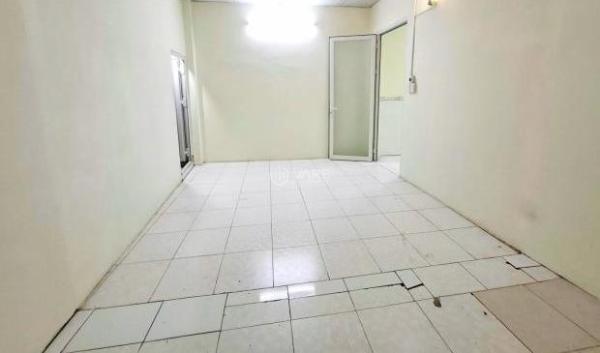 Bán gấp nhà Phạm Văn Hai, vị trí siêu đẹp, hẻm 🏦 xe tải, sát mặt tiền, khu sầm uất, 6.x tỷ.