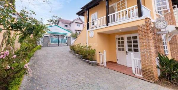 Chủ cần bán Nhà trong hẻm 621m²