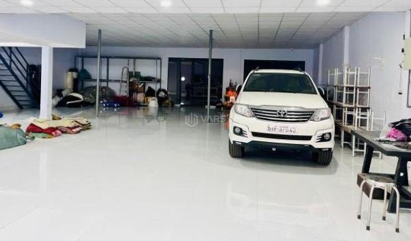 Bán nhà xưởng Hóc 🏘️ Môn, 880m², Ngang 16m, sâu 57m.