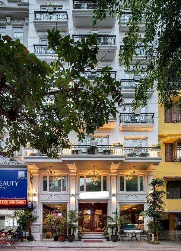 Chủ cần bán Nhà mặt phố 450m²