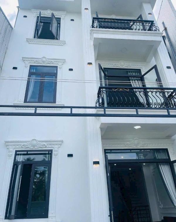 Bán nhà 3 tầng thiết kế đẹp- ngay cạnh chợ 🏤 mai. p mỹ thượng- giá chỉ 3,1xx tỷ