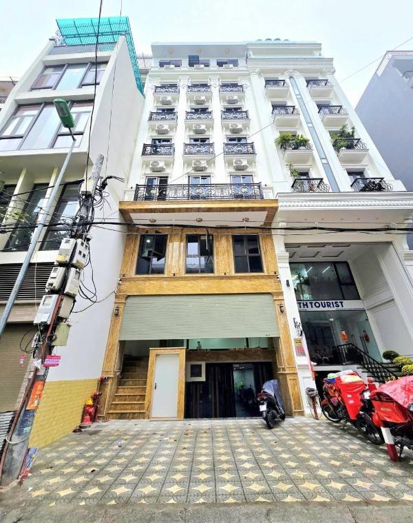 9 tầng sạch 🏬 đẹp mặt phố mới q.ba đình mt 7.5m 81.5 tỷ pccc thành phố cấp