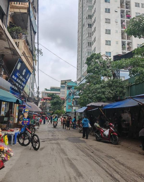 Dương 🆘 nội hà đông - nhỉnh 13 tỷ có nhà mới 4 tầng dt 61m2 mặt đường oto tránh kd