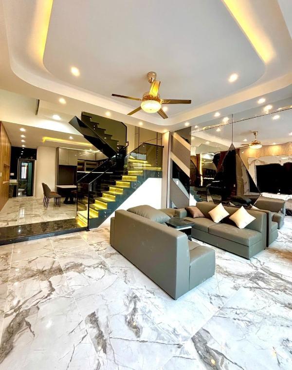 Bán nhà 3 👍 tầng mới xây sát văn tiến dũng ,hoà xuân, đà nẵng