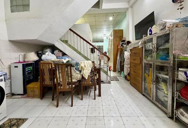 Nhỉnh 7t, hẻm 493 cmt8, p. hoà hưng, trung tâm 🏠 q.10, 65m2, gần sát q.3, shr