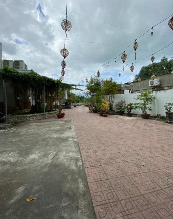 Cho thuê mặt bằng kinh doanh mặt 🏣 tiền đường nguyễn trãi, diên lạc