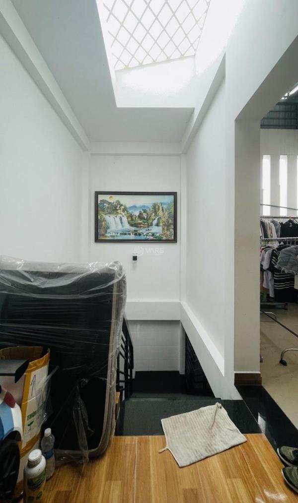 Mặt 🌊 tiền nguyễn minh châu xe hơi đỗ cửa 64m2 (5x13) 4 tầng btct chỉ 8 tỷ