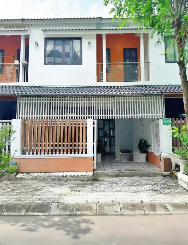 Cần bán Nhà mặt phố 122m²