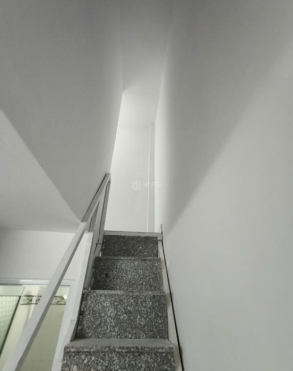 Nhà mặt tiền kinh doanh 💥 giá chỉ 650tr sổ riêng full thổ cư