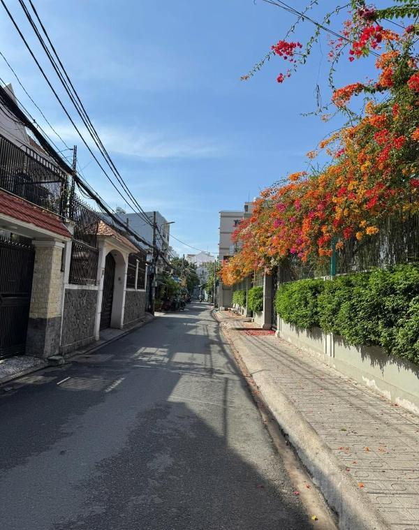 Bán 🏤 nhà hẻm 5m 481 trường chinh p14 tân bình 140m² sổ hoàn công 13.5 tỷ