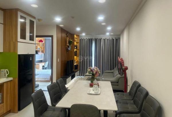 Sổ sẳn, giá 2,1 tỷ 2pn đường 🏣 nguyễn thượng hiền , có nội thất o799-303-195