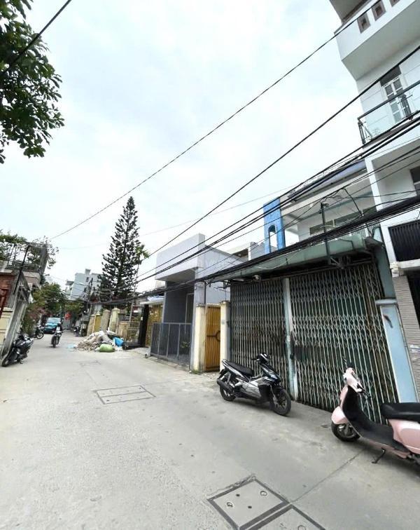 Cần bán Nhà mặt phố 214m²