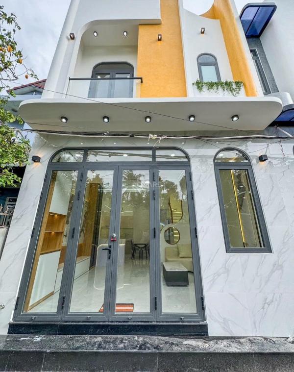 Bán nhà 🏦 1t1l mới, hẻm trung tâm ninh kiều, tặng nội thất. (sổ hồng hoàn công)