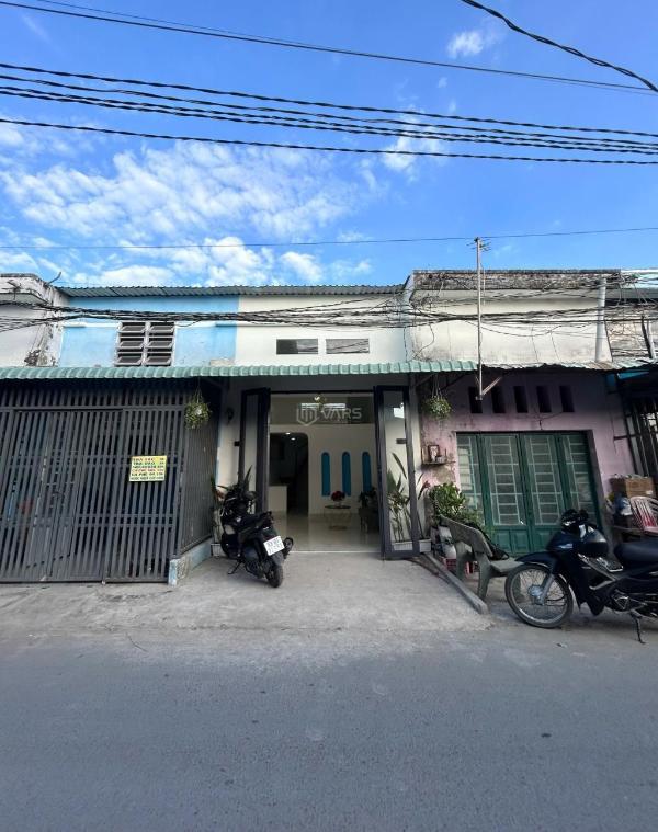 Chủ cần bán Nhà mặt phố 32m²