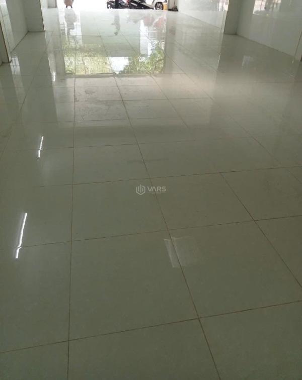 Cần cho thuê Nhà mặt phố 210m²