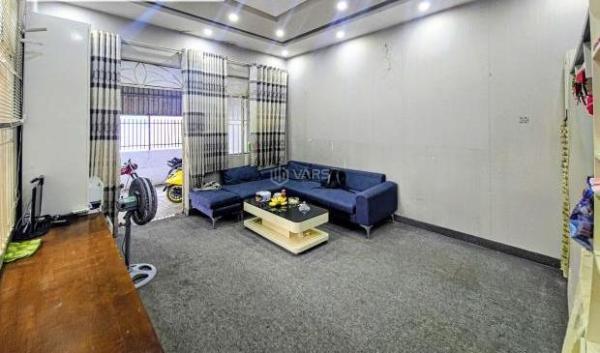 Bán Nhà trong hẻm 200m²