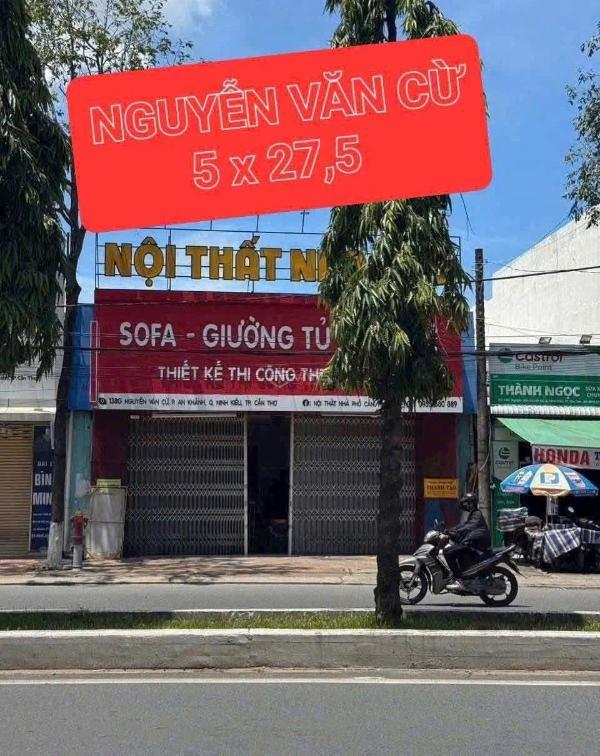 Chủ cần bán Nhà mặt phố 136m²