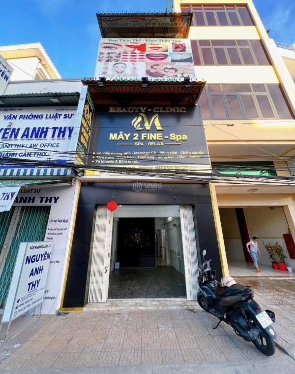 👉13 triệu - cho thuê nhà 3 tầng, số 77 ☘ mặt tiền đường hùng vương. kế dốc cầu