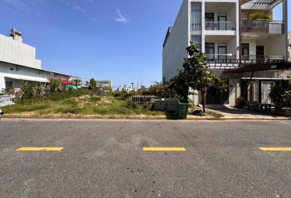 Cần 🏤 bán cặp đất 10x18=180m2 đường 7m5 lê văn tâm, đông nam khu sơn thủy, ngũ hàn