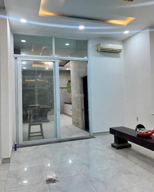 Cần bán Nhà mặt phố 93m²