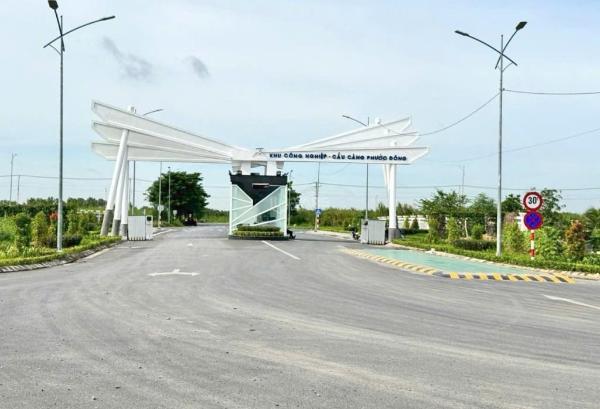 Chủ cần bán gấp căn 🆘 nhà 351m2 mt đường 7m xã tân lân giá rẻ 2 tỏi 7