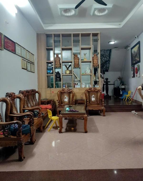 Chủ cần bán Nhà trong hẻm 100m²