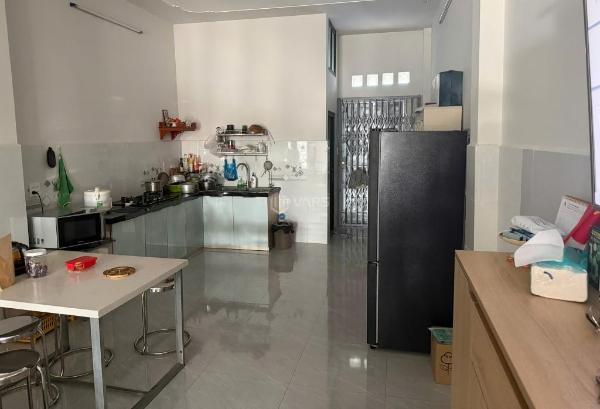 Nhà 1 trệt 2 lầu sân thượng, full nội thất đường 🏢 b7 kdc 91b, cần thơ.