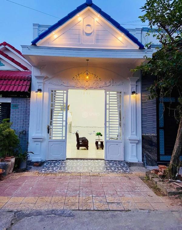 <mark style="background-color: transparent; font-weight: 400; ">Bán Biệt thự nghỉ dưỡng 90m²</mark>