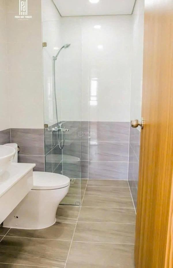 Bán căn hộ chung cư phúc đạt 61m2 💥 2pn 2wc, không nội thất, tầng 2x, giá 2tỷ8