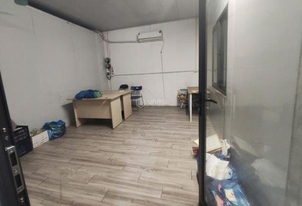 Cho thuê mặt sàn diện tích 180m2 tại đường đông, xã 🏣 phúc thịnh, hà nội