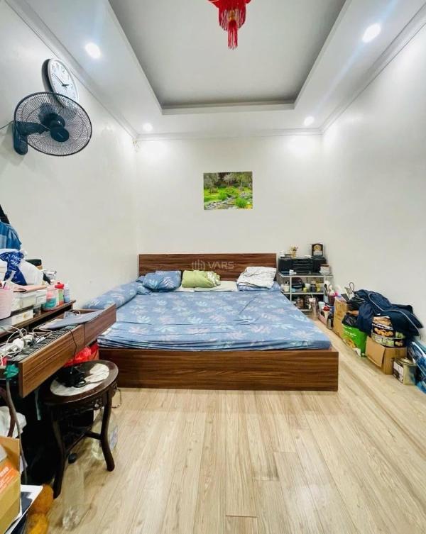 Cần bán Nhà trong hẻm 45m²
