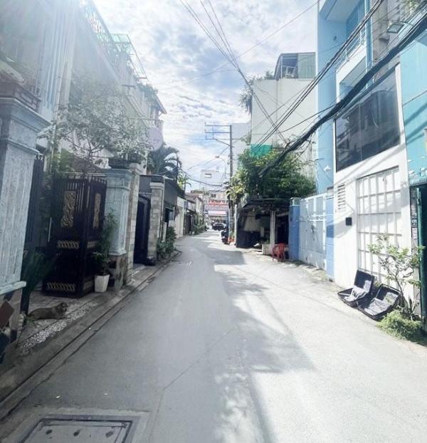 Nhà 3 tầng, 🔥 hẻm xe tải, lạc long quân, tân hòa, 6.4x17m, 109m2, chỉ 14.x tỷ tl