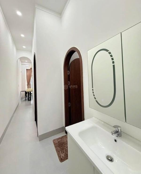 Bán Nhà trong hẻm 90m²